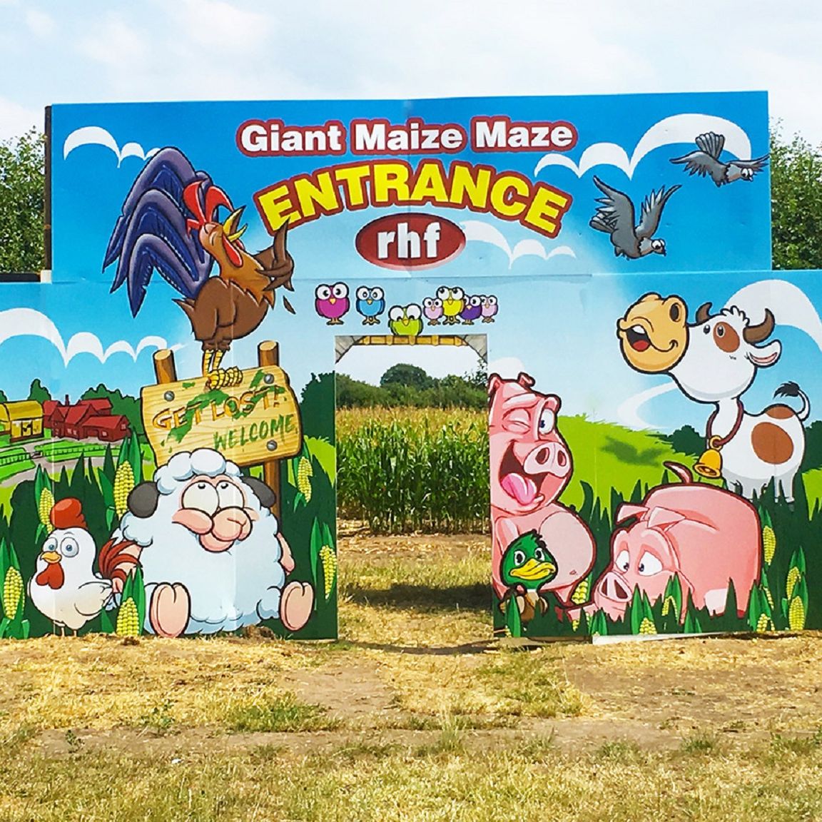 Correx signage for Red Farm Maze Entrance Display